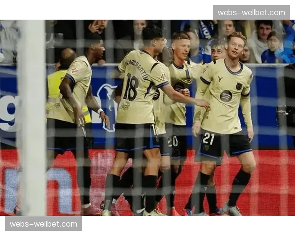 阿尔瓦雷斯读秒绝杀奥维耶多 阿根廷前锋关键球能力突出